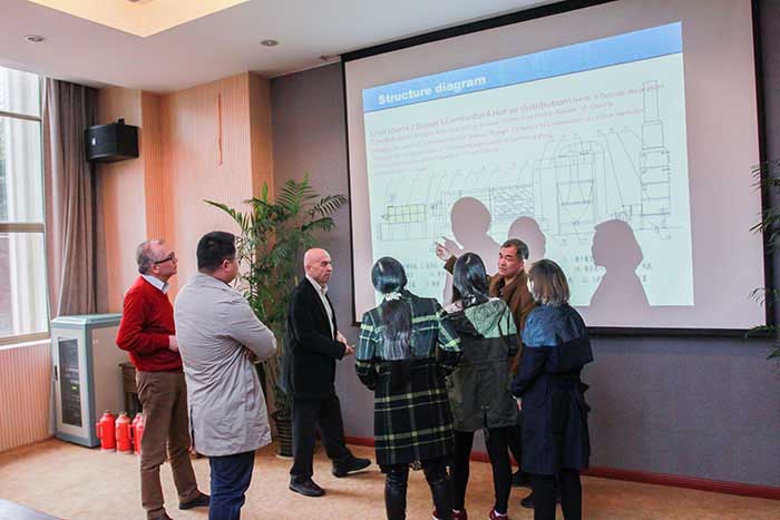 加強(qiáng)污泥烘干設(shè)備的技術(shù)創(chuàng)新，吸取國外先進(jìn)技術(shù)